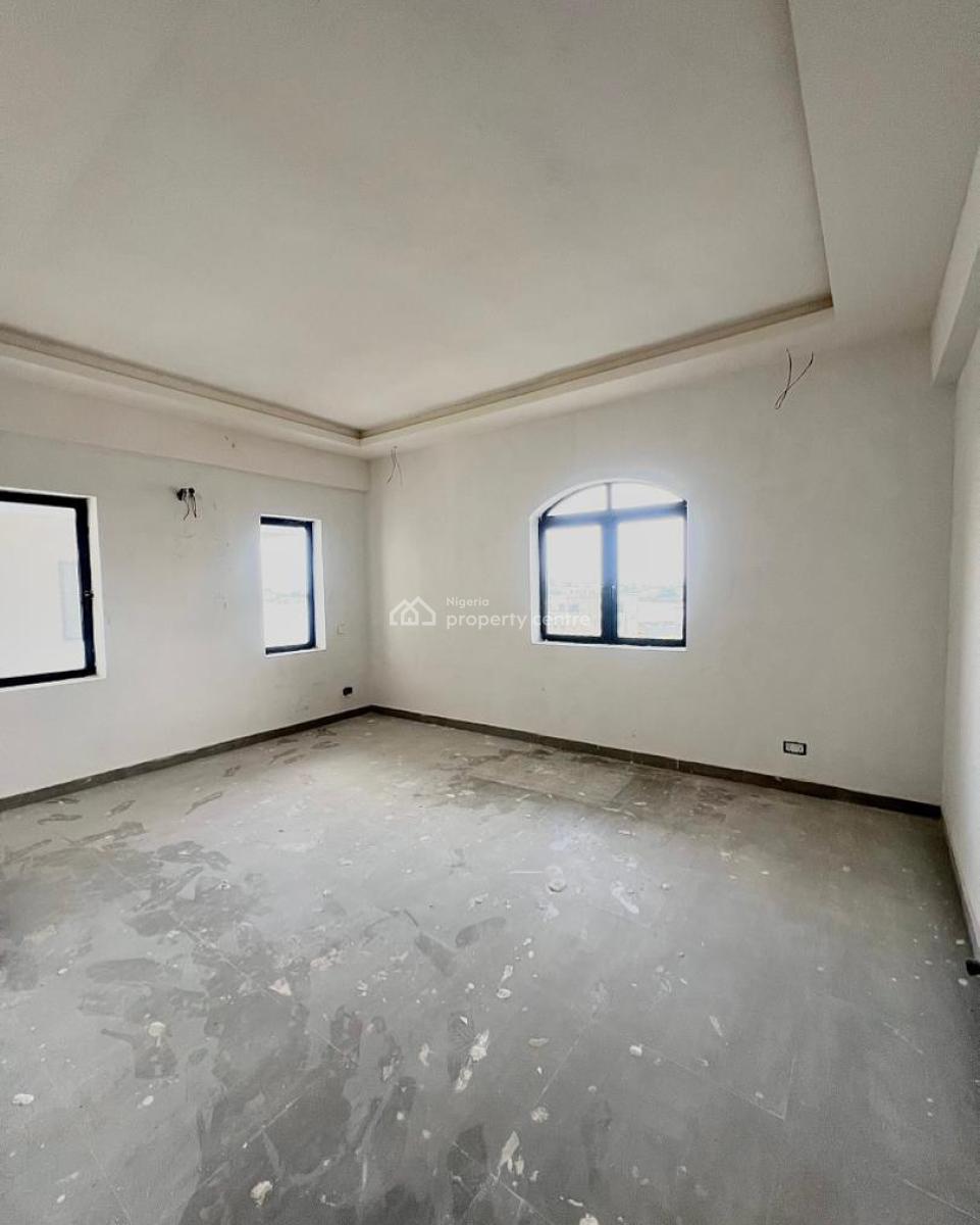 Luxury 3 Bedroom Apartment with Bq, Elevator, Gym and Swimming Pool., Main Lekki, Lekki Phase 1, Lekki, Lagos, Flat / Apartment for Rent