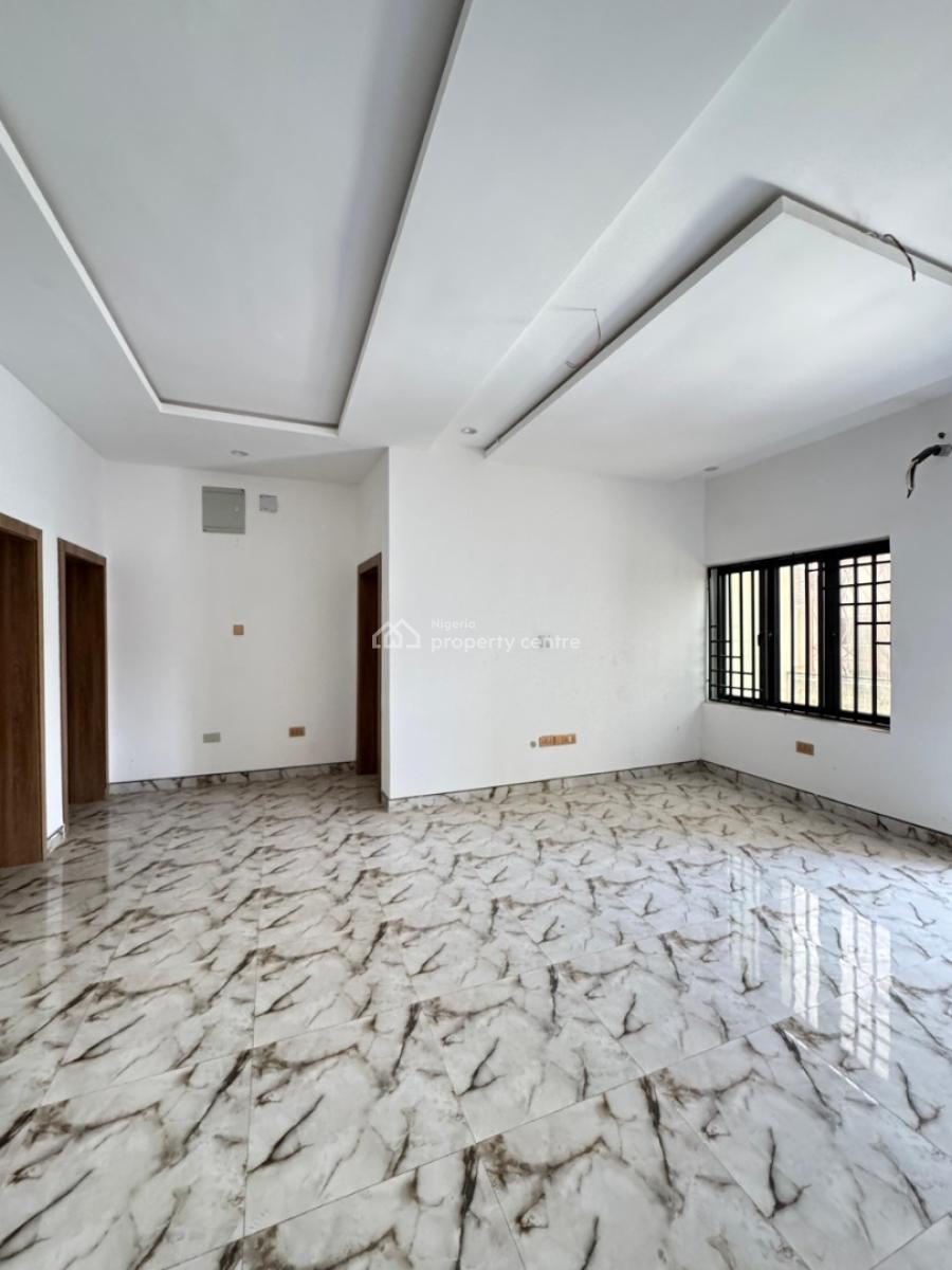 Lovely 2 Bedroom Apartment in a Serene Environment, Surulere, Lagos, Flat / Apartment for Sale