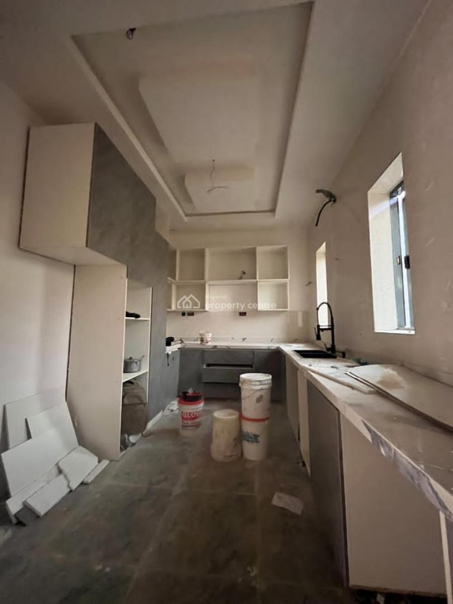 4 Bedroom   - 5 Toilet  - Spacious Rooms Bq - Closets - Modern Pop Cei, Parkview, Ikoyi, Lagos, Terraced Duplex for Sale