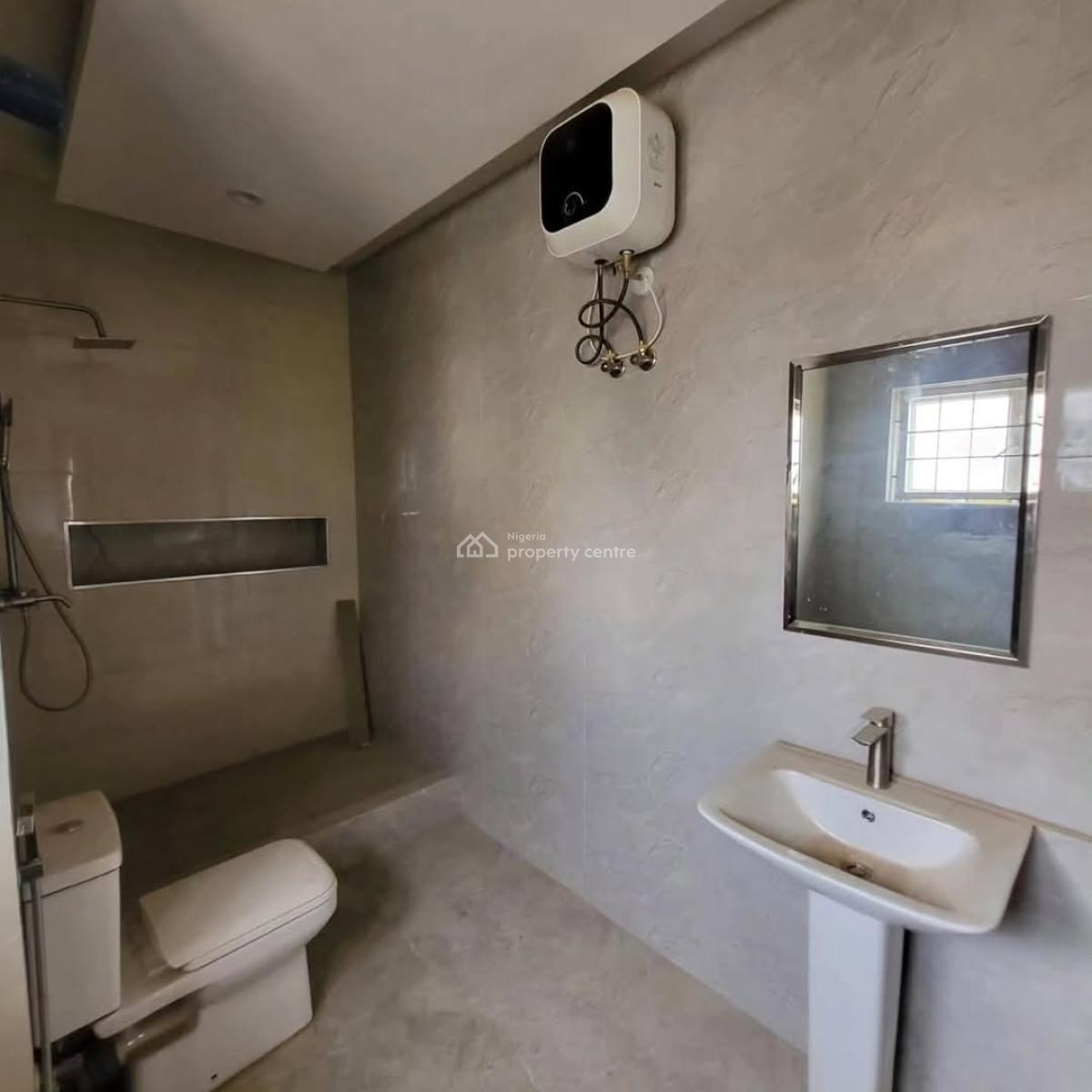 5 Bedroom Detached Duplex with Bq, Near Cedarcrest Hospital, Apongbon, Lagos Island, Lagos, Detached Duplex for Sale