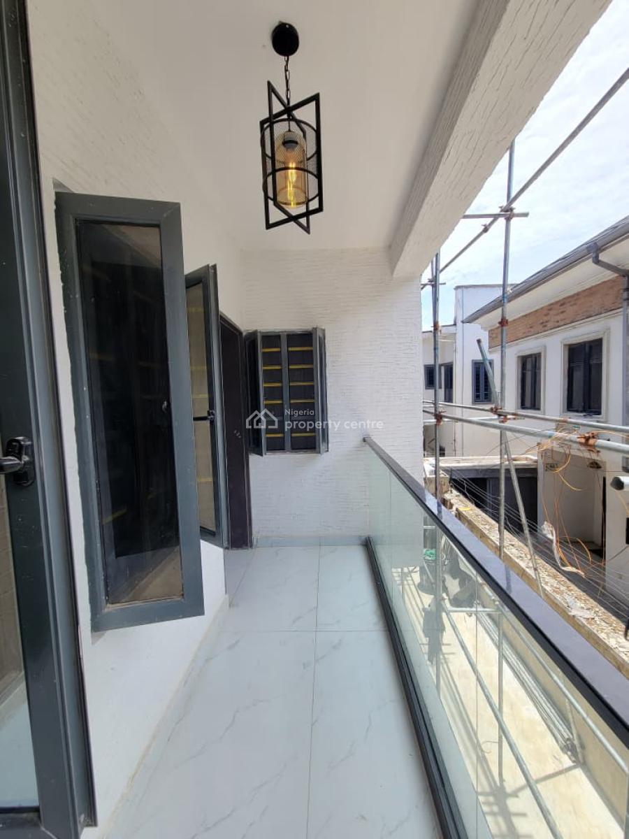 Standard 2bedroom Flat, Orchid Road, Lekki, Lagos, Flat / Apartment for Sale