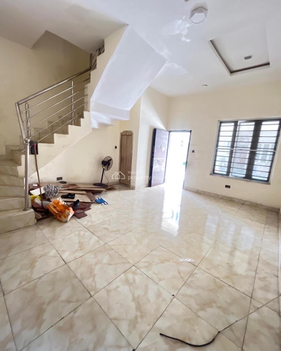 Lovely 4 Bedroom Terrace Duplex with Bq, Vgc, Vgc, Lekki, Lagos, Terraced Duplex for Sale
