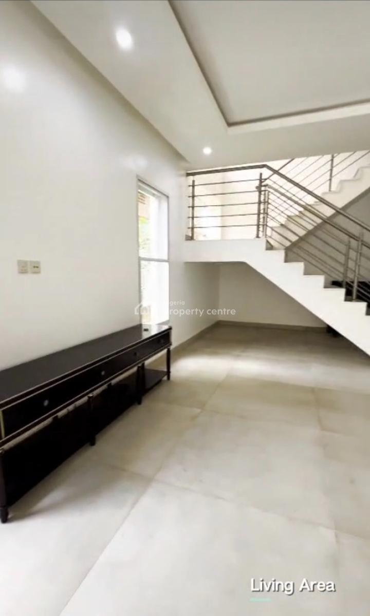 4 Bedroom Semi Detached House at Moseley Road. 2 Bq, Etc in a Mini Est, Mosley Street, Old Ikoyi, Ikoyi, Lagos, Semi-detached Duplex for Sale