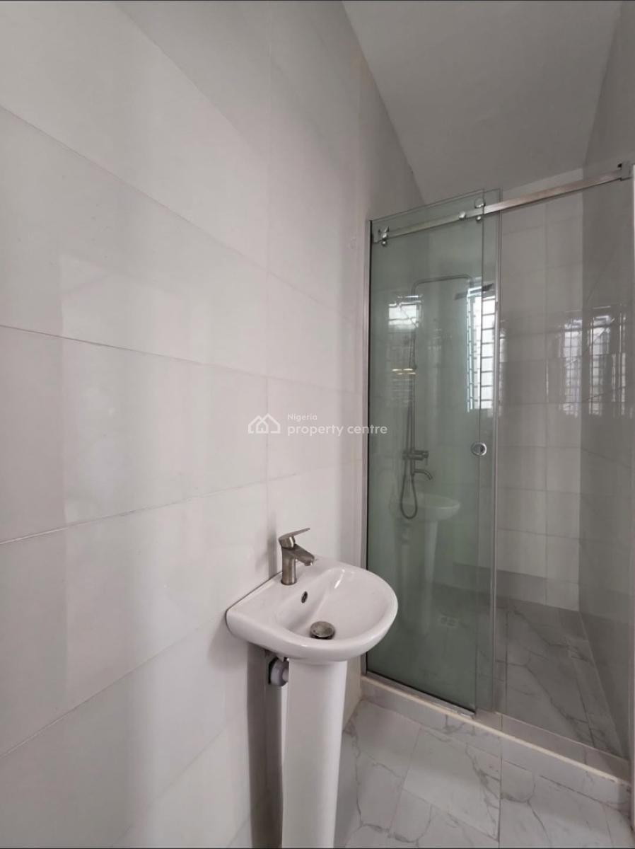 4bedroom Semi Detached Duplex with a Bq, Ologolo, Lekki, Lagos, Semi-detached Duplex for Rent