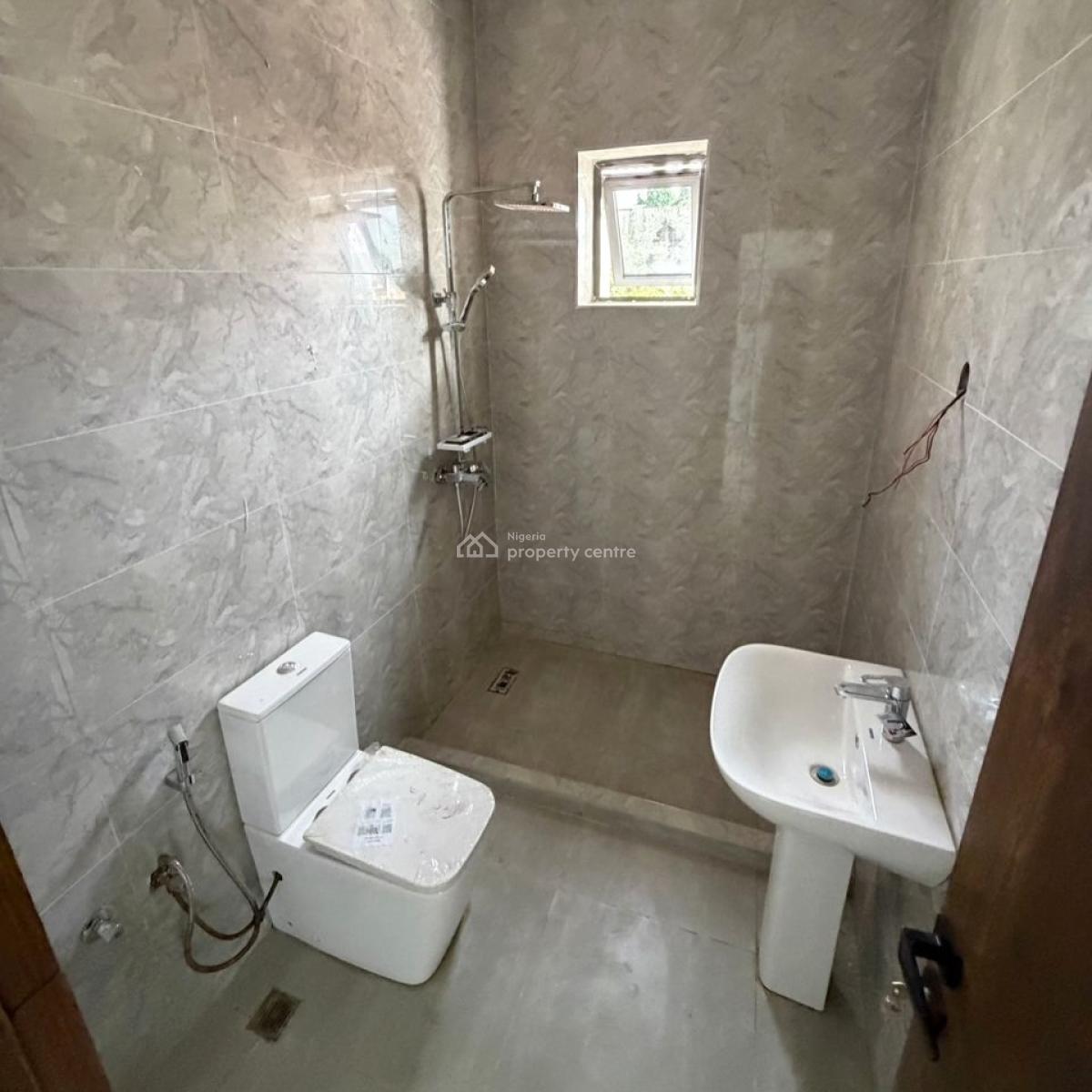 4 Bedroom Terrace Duplex+bq, Gwarinpa, Gwarinpa, Abuja, Terraced Duplex for Sale