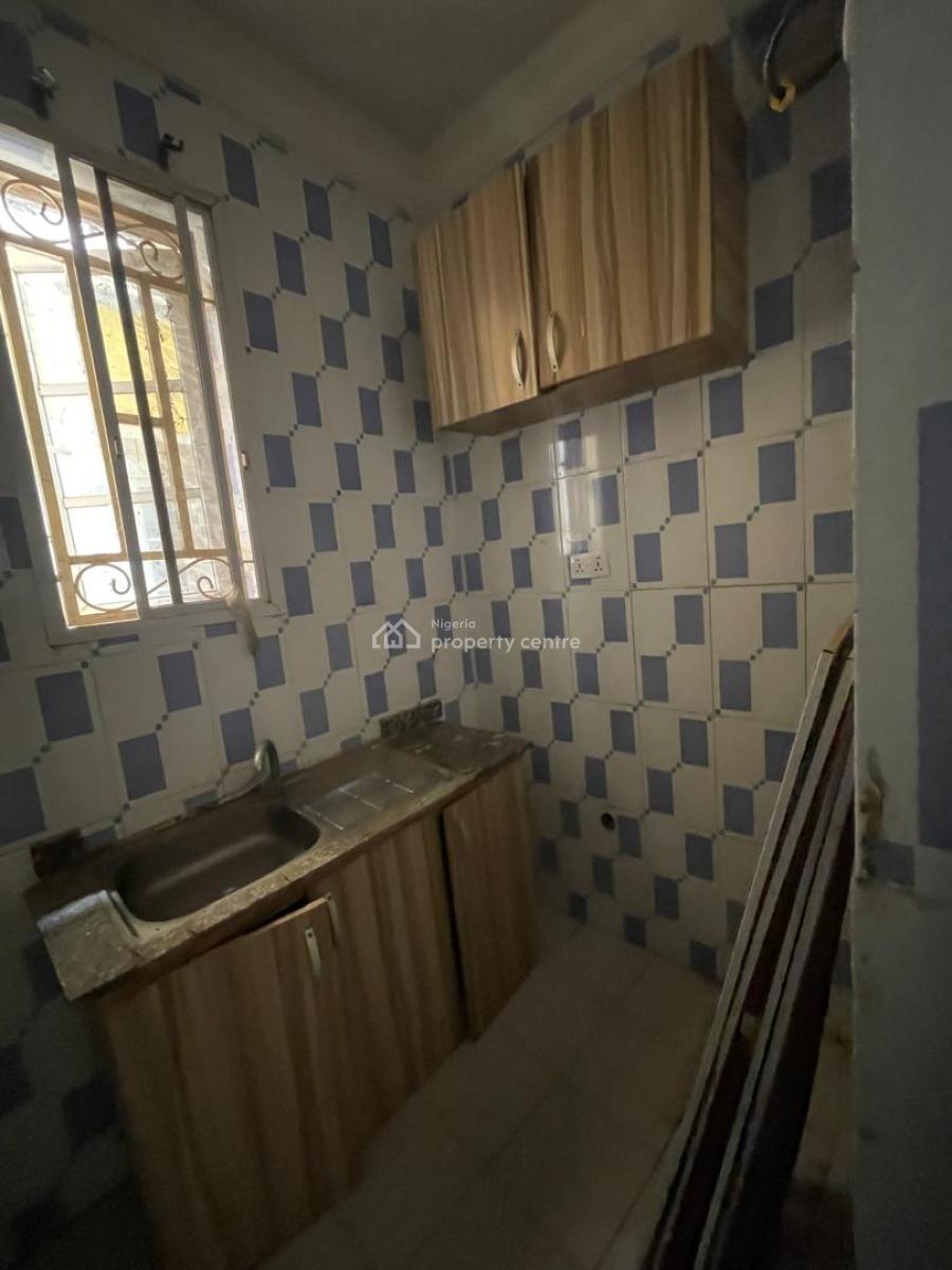 Spacious Self-contained, Wuye, Abuja, Self Contain (single Rooms) for Rent