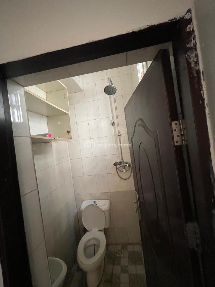 Spacious Self-contained, Wuye, Abuja, Self Contain (single Rooms) for Rent