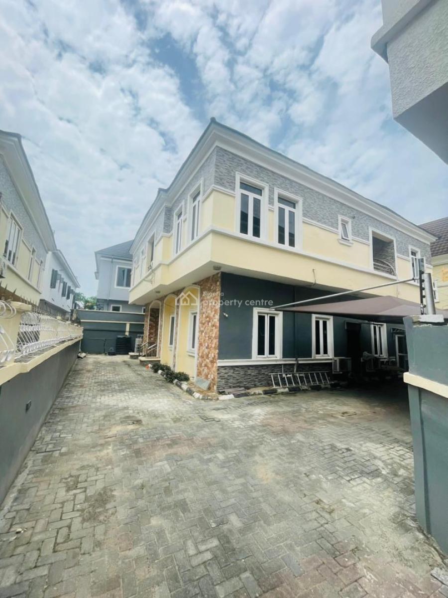 Well Spacious 5 Bedroom Fully Detached Duplex with Bq, Chevron, Lekki, Lagos, Detached Duplex for Sale