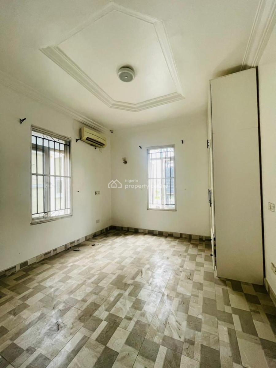 Well Spacious 5 Bedroom Fully Detached Duplex with Bq, Chevron, Lekki, Lagos, Detached Duplex for Sale