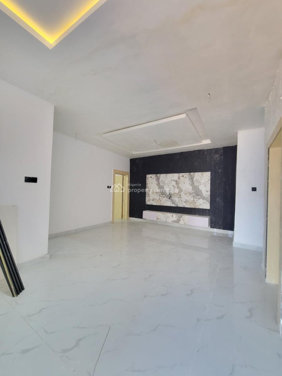 Spacious and Clean 3bedroom Apartment, Orchid Road, Lekki, Lagos, Flat / Apartment for Sale