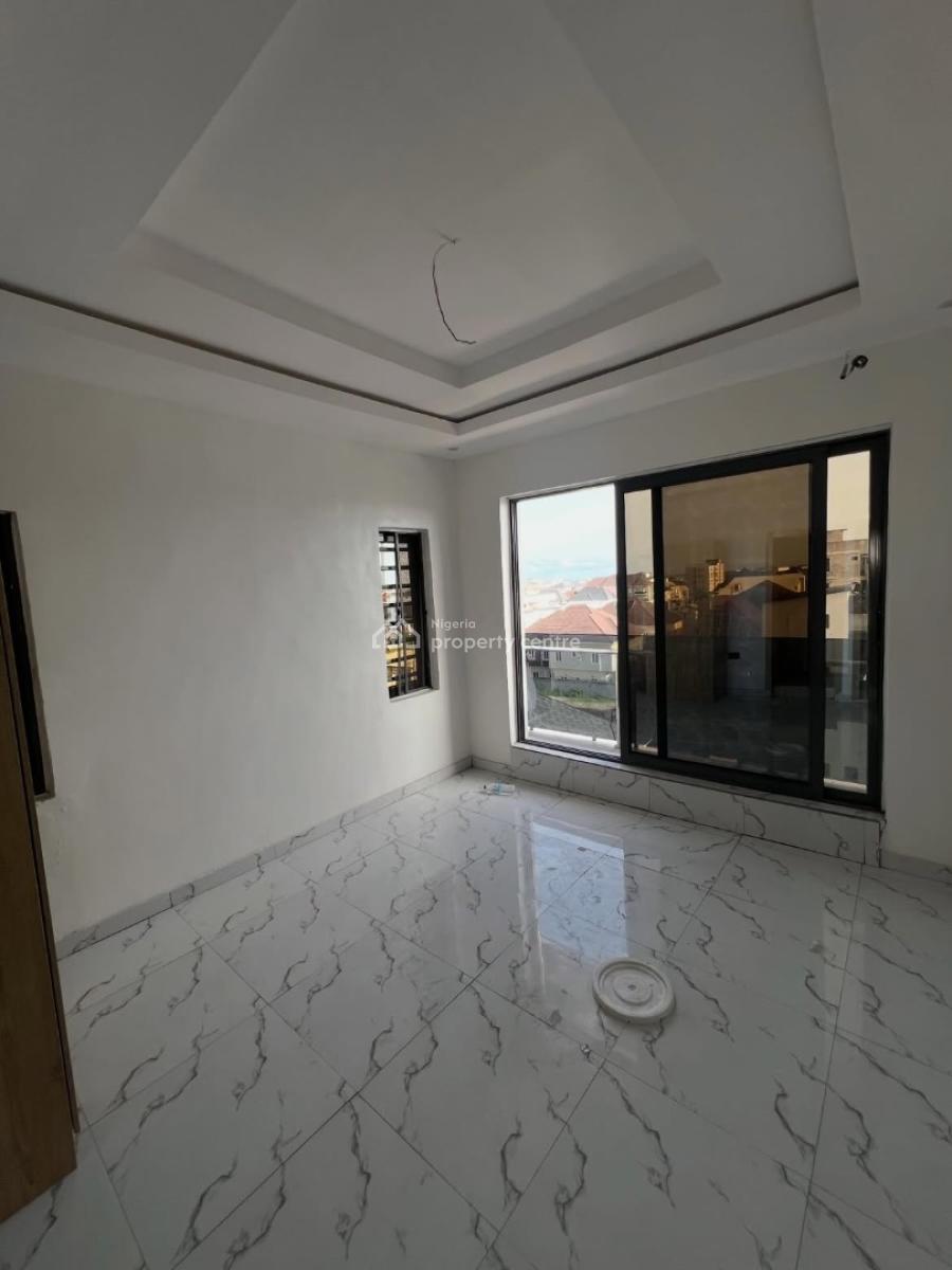 Brand New 3bedroom Penthouse, The Property Located Within an Estate, Ologolo, Lekki, Lagos, Flat / Apartment for Rent