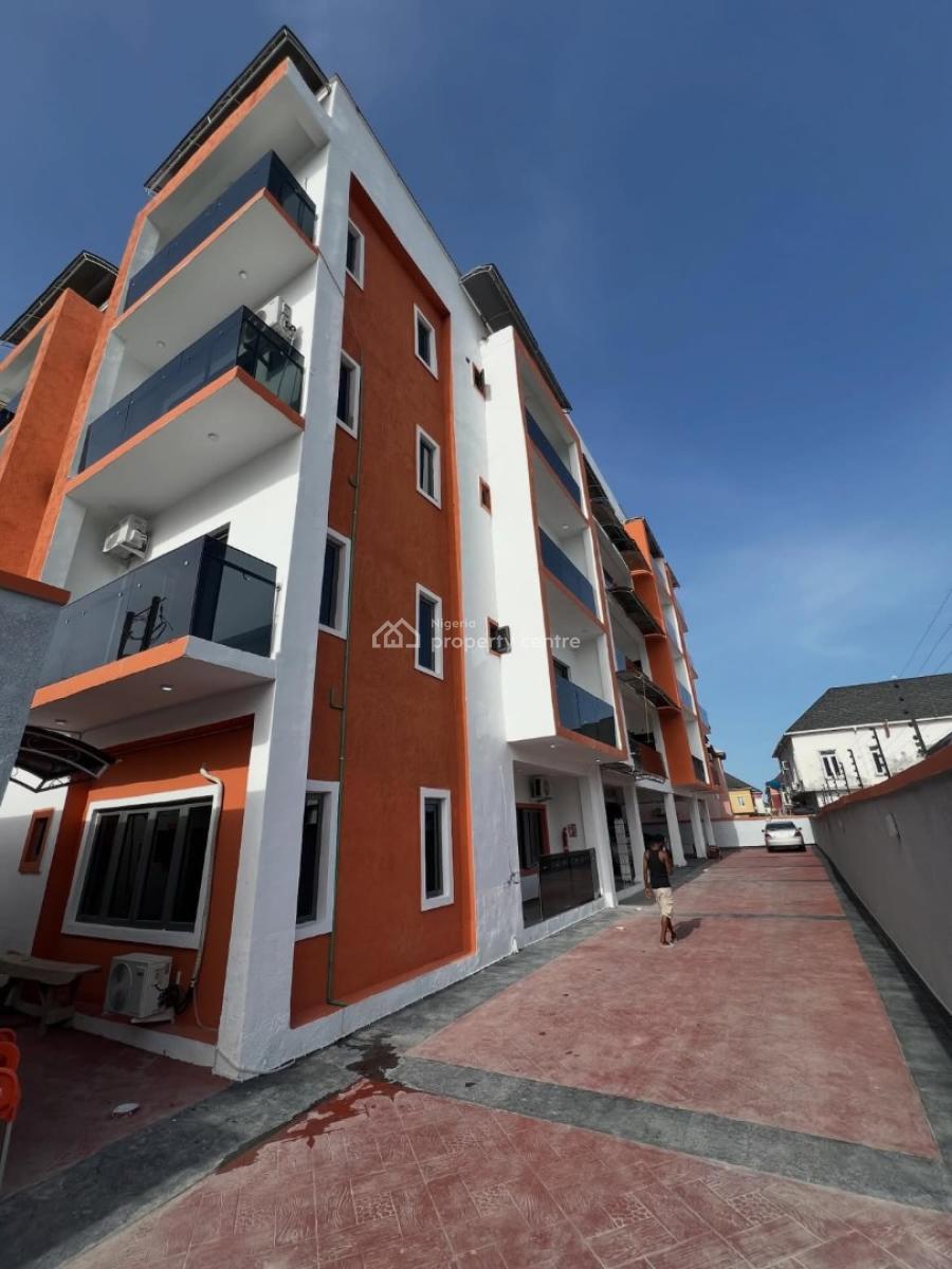 Brand New 3bedroom Penthouse, The Property Located Within an Estate, Ologolo, Lekki, Lagos, Flat / Apartment for Rent