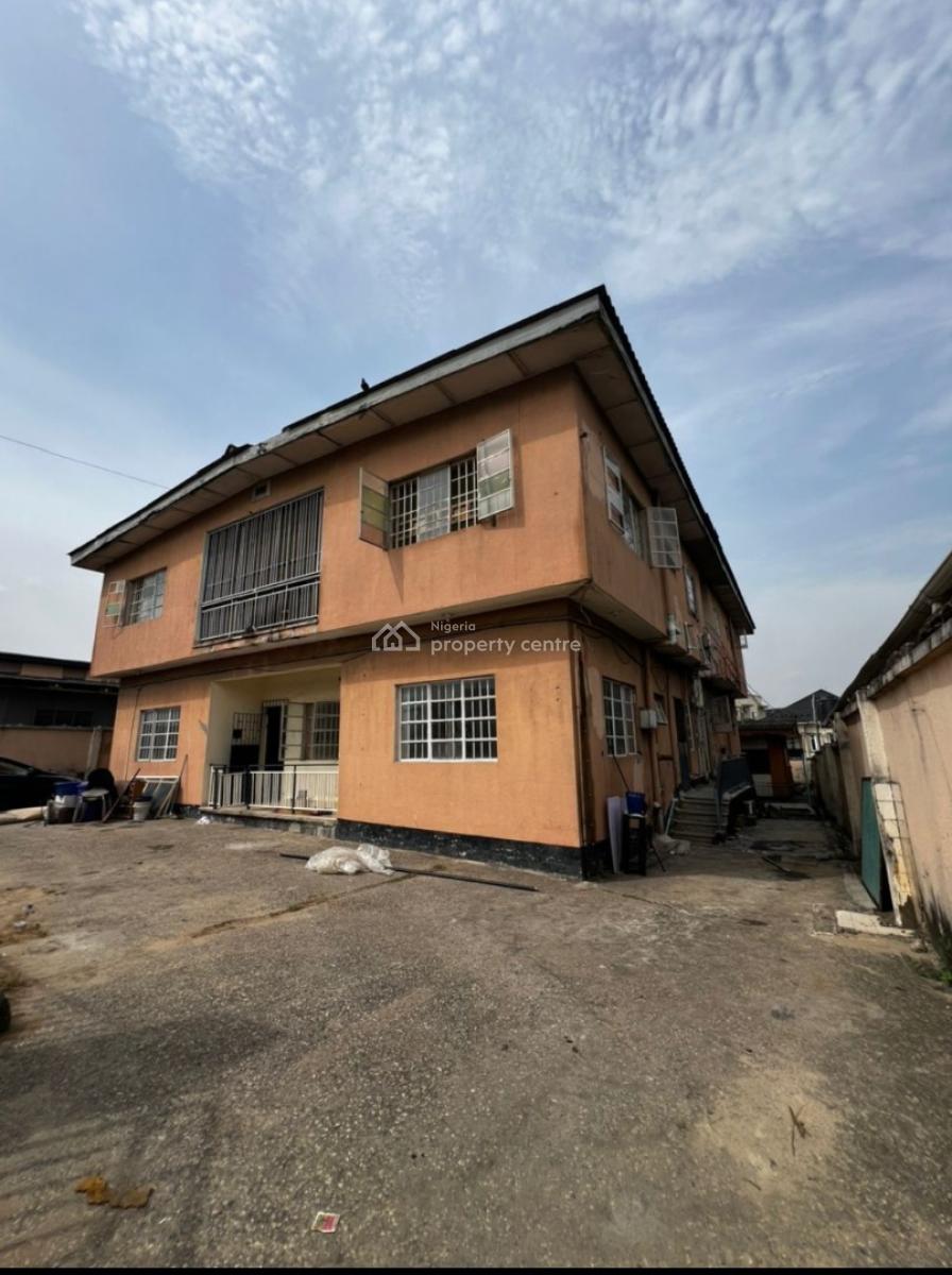 3bed +2bed +mini Flat + Romself (for All Purposes), @ Soluyi Area, Ifako-gbagada,, Soluyi, Gbagada, Lagos, Commercial Property for Sale