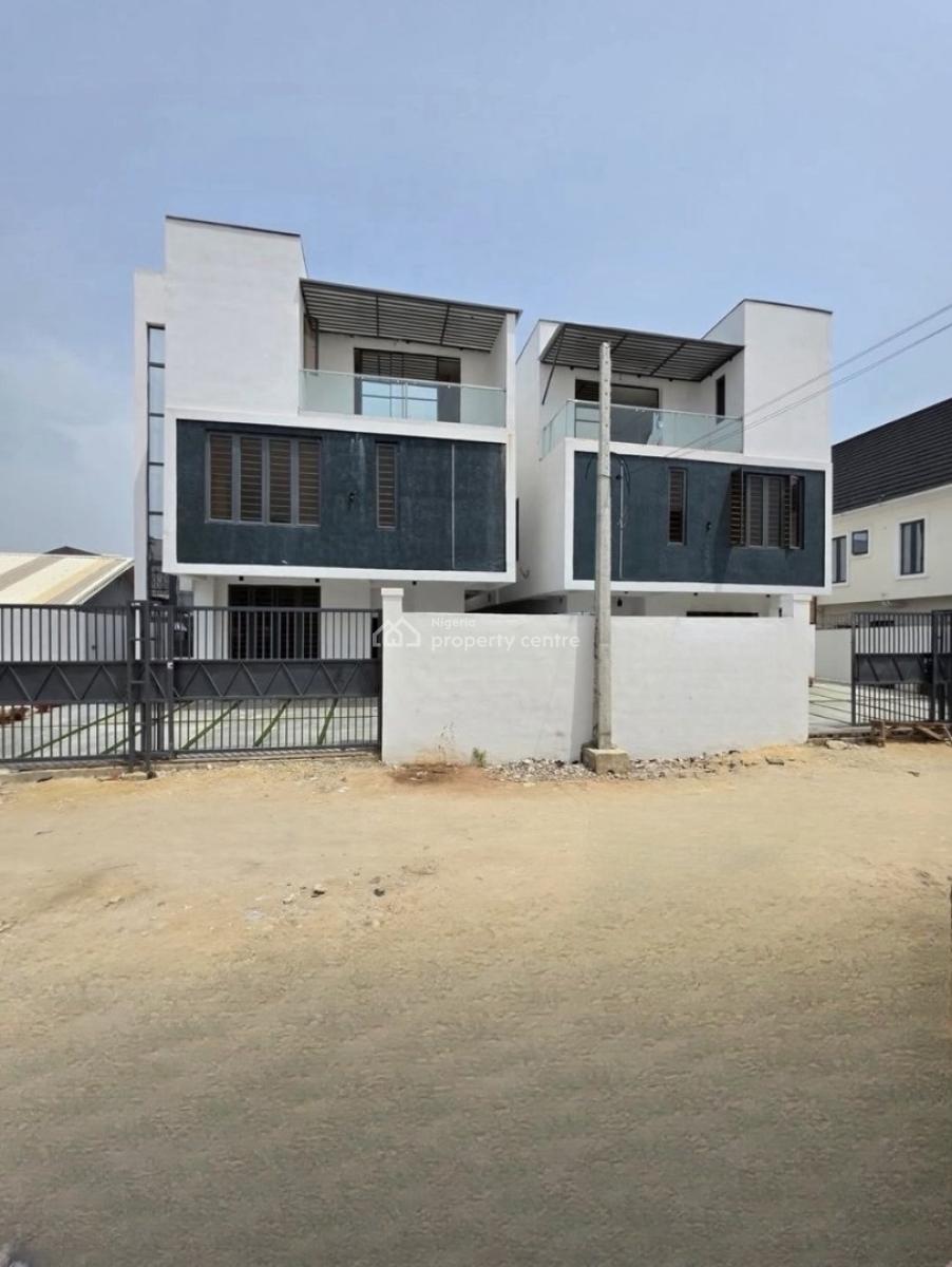 Executive 4-bedroom Semi-detached Duplex with Bq in Prime Ologolo, Ologolo, Lekki, Lagos, Semi-detached Duplex for Rent