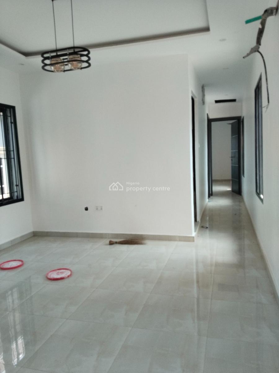 Lovely 2bedroom Flat at Magboro, Private Est Magboro, Magboro, Ogun, Flat / Apartment for Rent