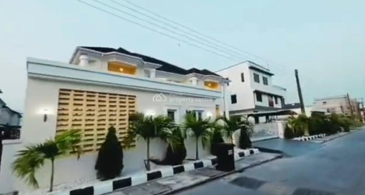 8 Bedroom Mansion, Lekki, Lagos, Detached Duplex for Sale