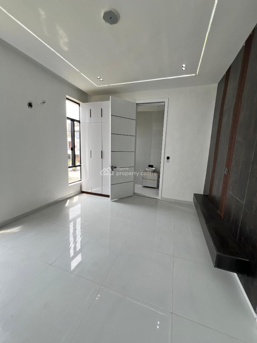 Luxurious 6 Bedroom Detached Duplex with Bq, Elevator, Swimming Pool, Chevron, Lekki, Lagos, Detached Duplex for Sale