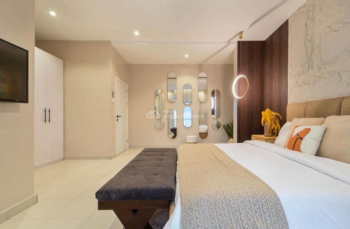 Beautiful 2bedroom Apartment, Lekki Phase 1, Lekki, Lagos, Flat / Apartment Short Let