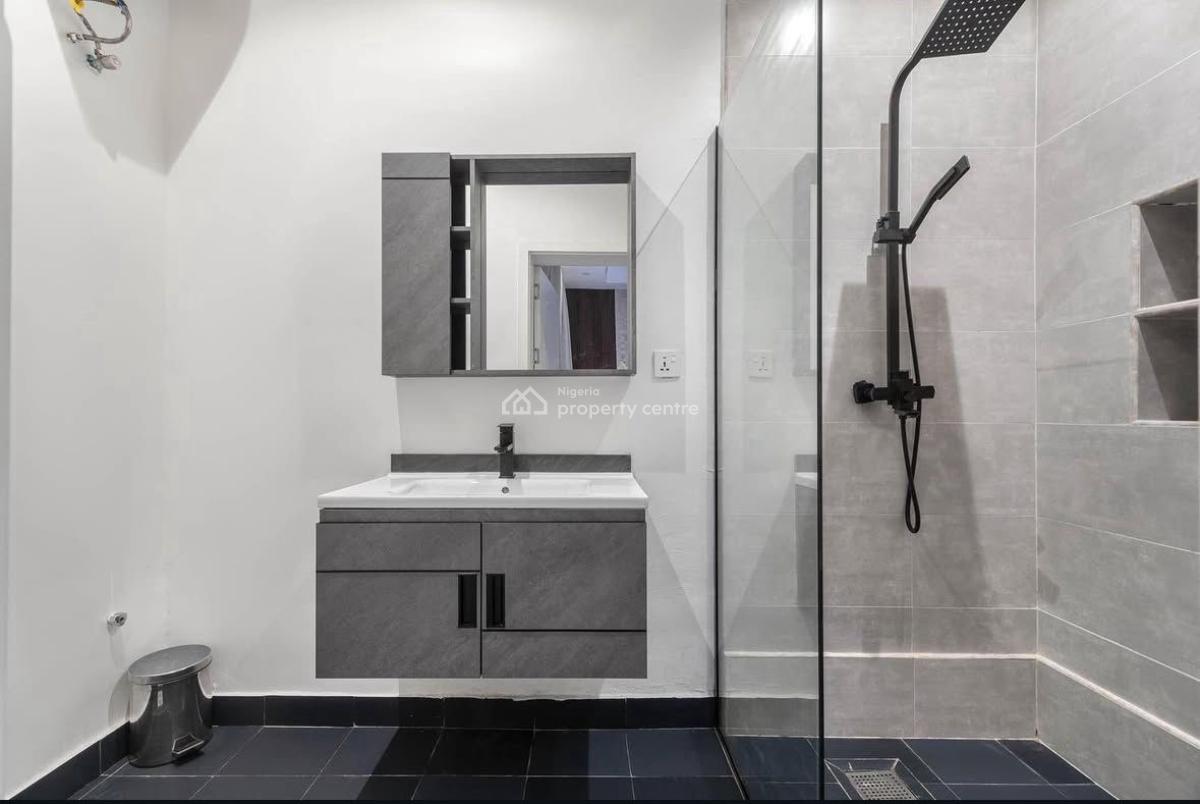 Beautiful 2bedroom Apartment, Lekki Phase 1, Lekki, Lagos, Flat / Apartment Short Let