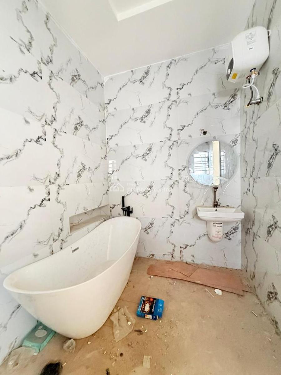 Luxurious 5 Bedroom Detached Duplex Plus Bq in a Gated Estate, Magodo Phase 1, Magodo, Lagos, Detached Duplex for Sale