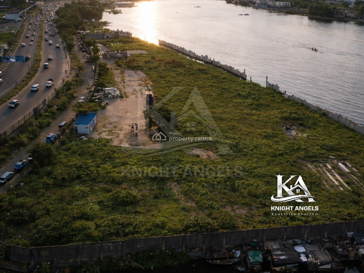 a Prime 20,000 Sqm Waterfront Land, Maroko, Victoria Island (vi), Lagos, Mixed-use Land for Sale