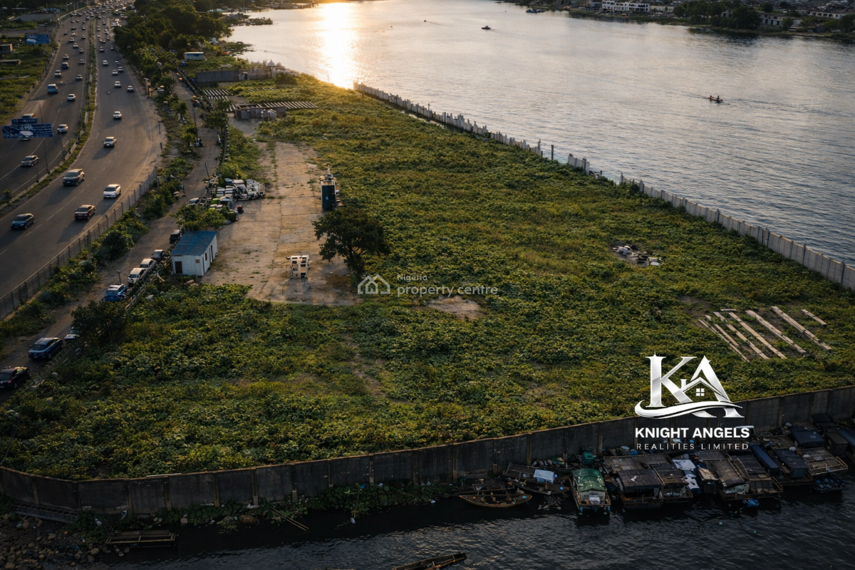 a Prime 20,000 Sqm Waterfront Land, Maroko, Victoria Island (vi), Lagos, Mixed-use Land for Sale
