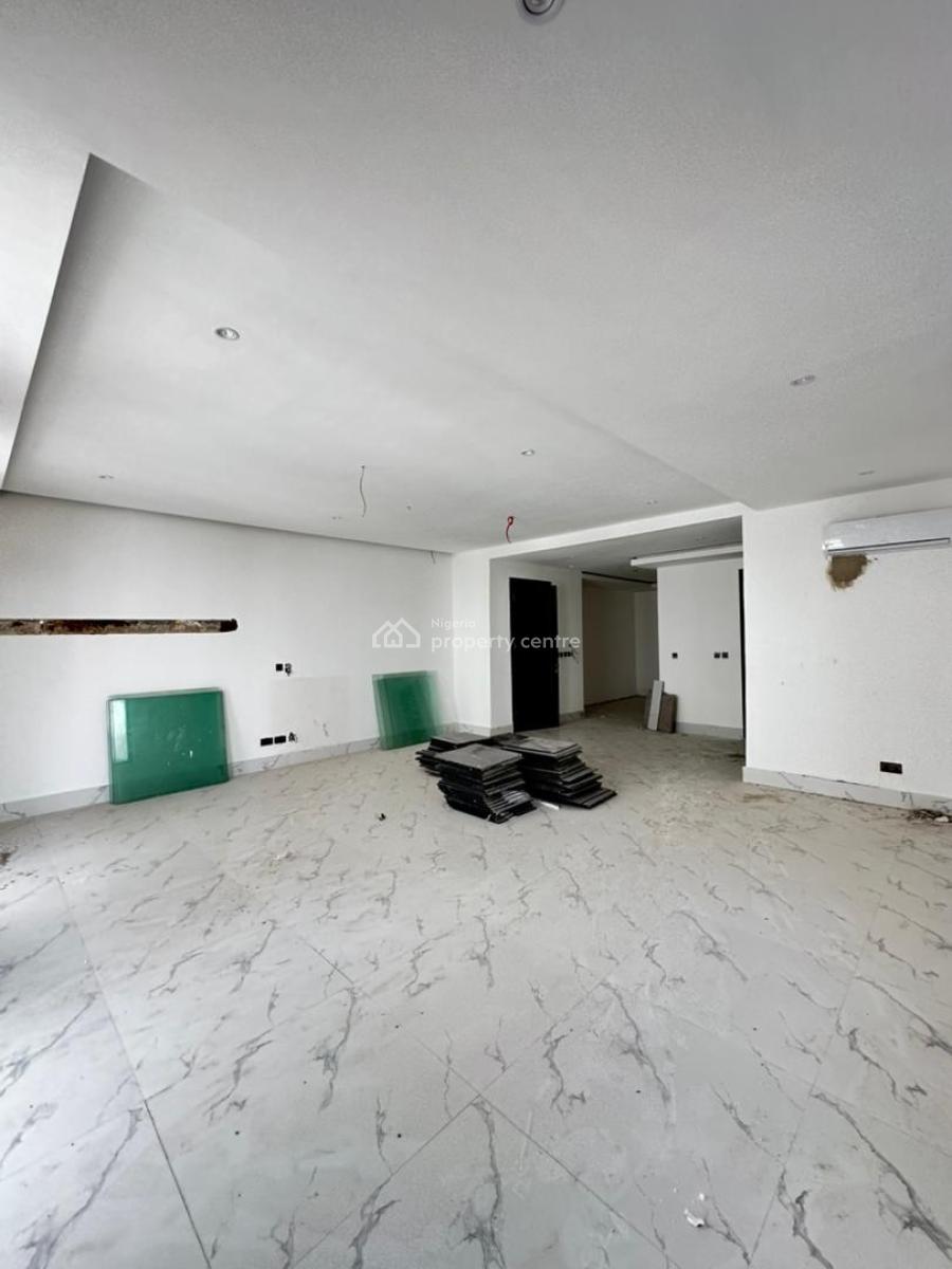 Elegantly Built 4bedroom Maisonette with Swimming Pool, Gym & Elevator, Banana Island Estate, Ikoyi, Lagos, Block of Flats for Sale