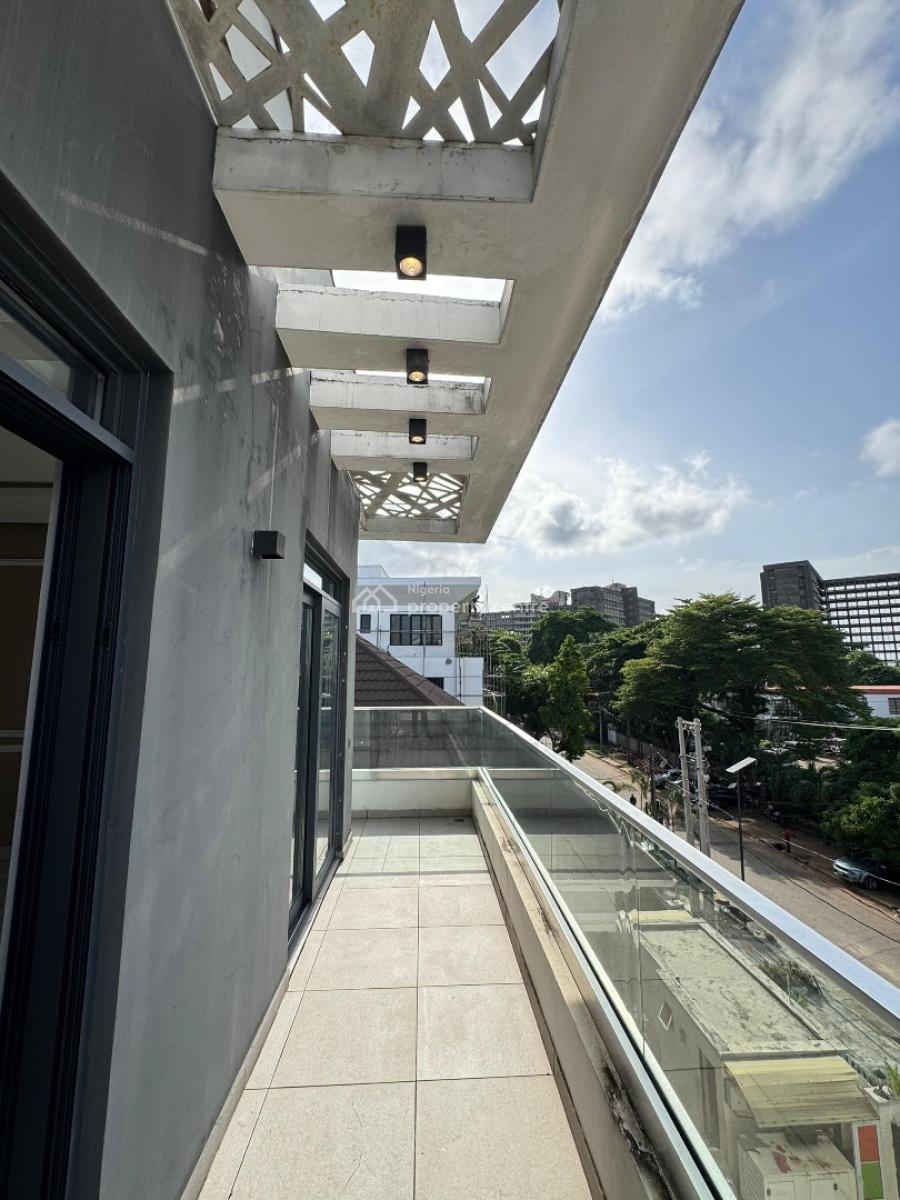 Lovely 5 Bedroom Self Compound Semi Detached with Swimming Pool, Gym, Old Ikoyi, Ikoyi, Lagos, Semi-detached Duplex for Sale