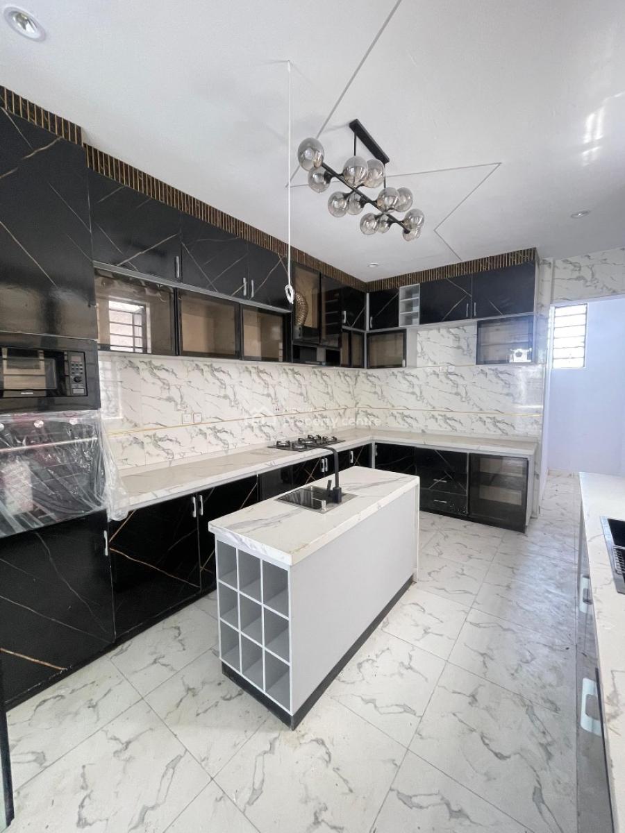 Contemporary 5 Bedroom Fully Detached Home, Ikota, Lekki, Lagos, Detached Duplex for Sale