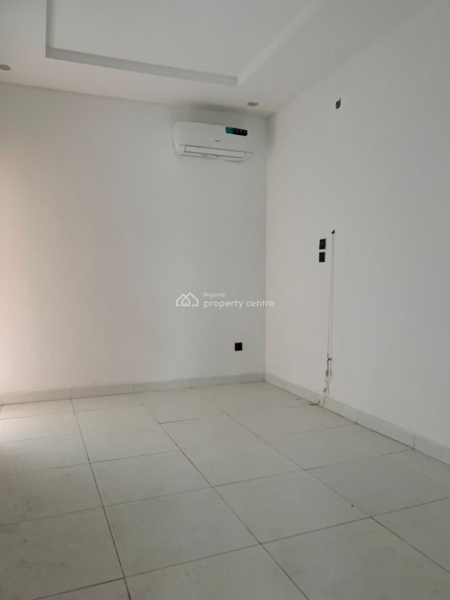 Fully Serviced and Spacious 4 Bedrooms Terrace with a Bq, Ikoyi, Lagos, House for Rent