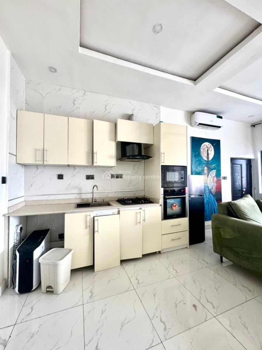 Elegant Furnished One 1 Bedroom Apartment in a Secure Estate, Ologolo, Lekki, Lagos, Flat / Apartment for Sale