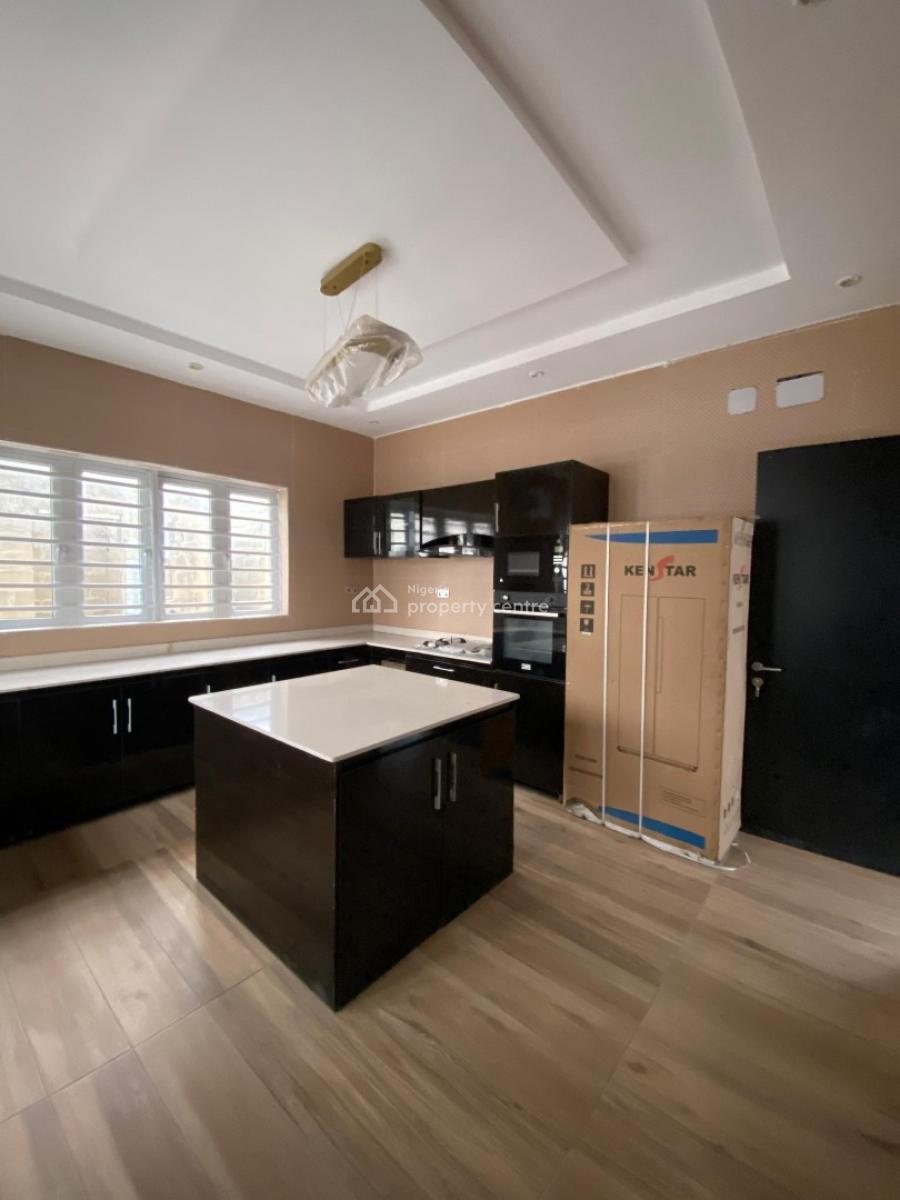 Exquisitely Built 5 Bedroom Fully Detached Duplex with Bq and Pool, Chevron, Lekki, Lagos, Detached Duplex for Sale
