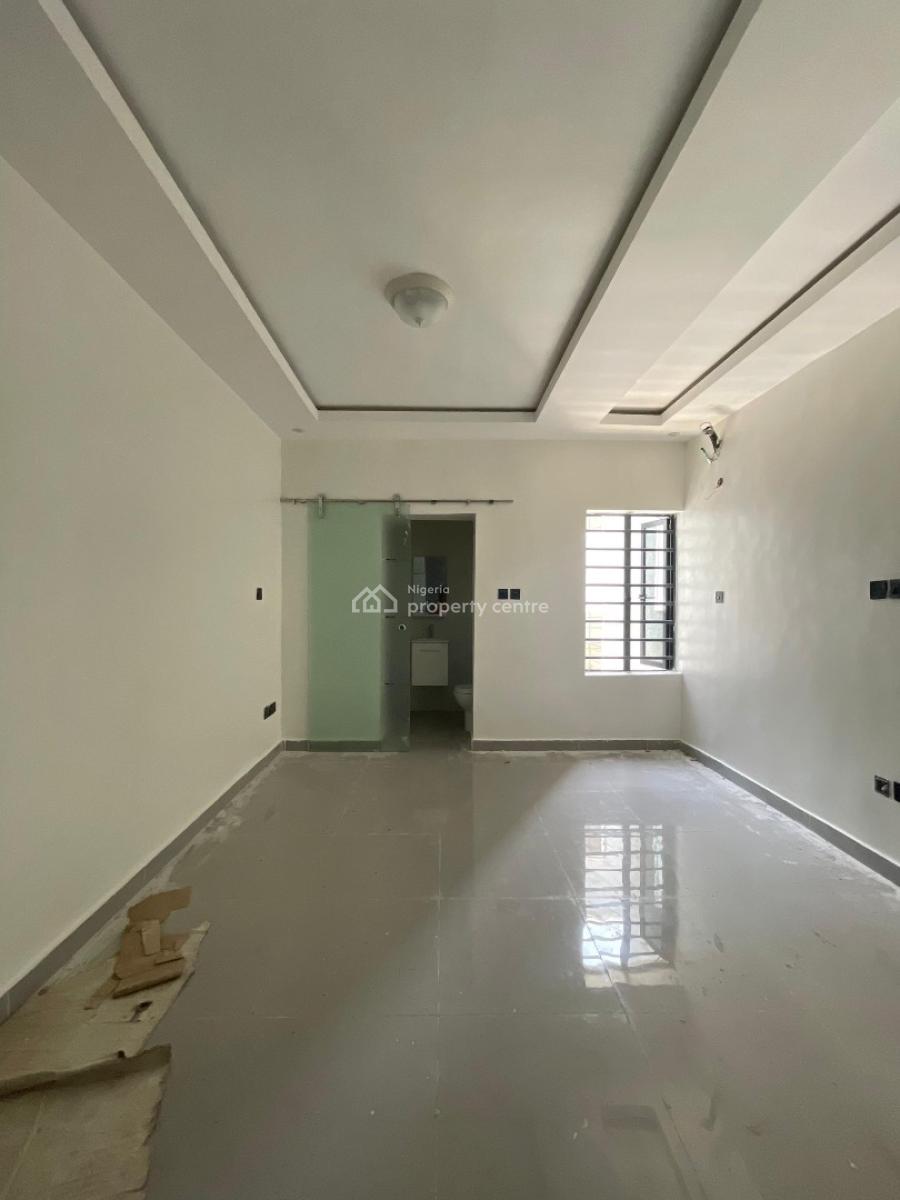 Affordable 2 Bedroom Apartment with Pool Suitable for Investment, Lekki, Lekki Phase 1, Lekki, Lagos, Flat / Apartment for Sale