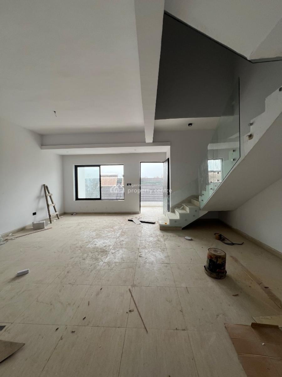 Luxury 3bedroom Maisonettes with Bq, Lekki Phase 1, Lekki Phase 1, Lekki, Lagos, Flat / Apartment for Sale