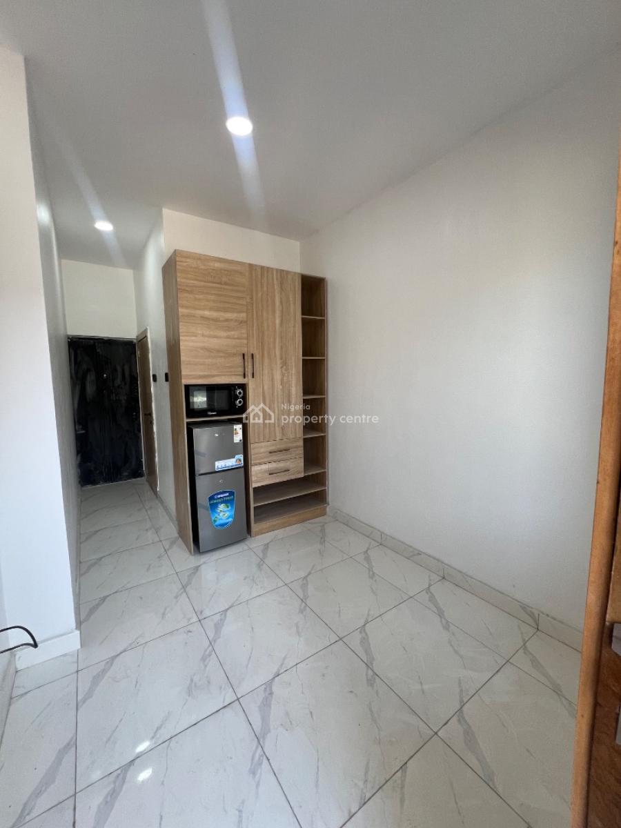 Automated 2 Bedroom Apartment with Bq , Pool & Gym., Lekki Phase 1, Lekki Phase 1, Lekki, Lagos, Flat / Apartment for Sale