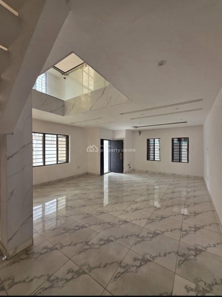 Brand New 4-bedroom Semi-detached Duplex with Bq, Ologolo, Lekki, Lagos, Semi-detached Duplex for Rent