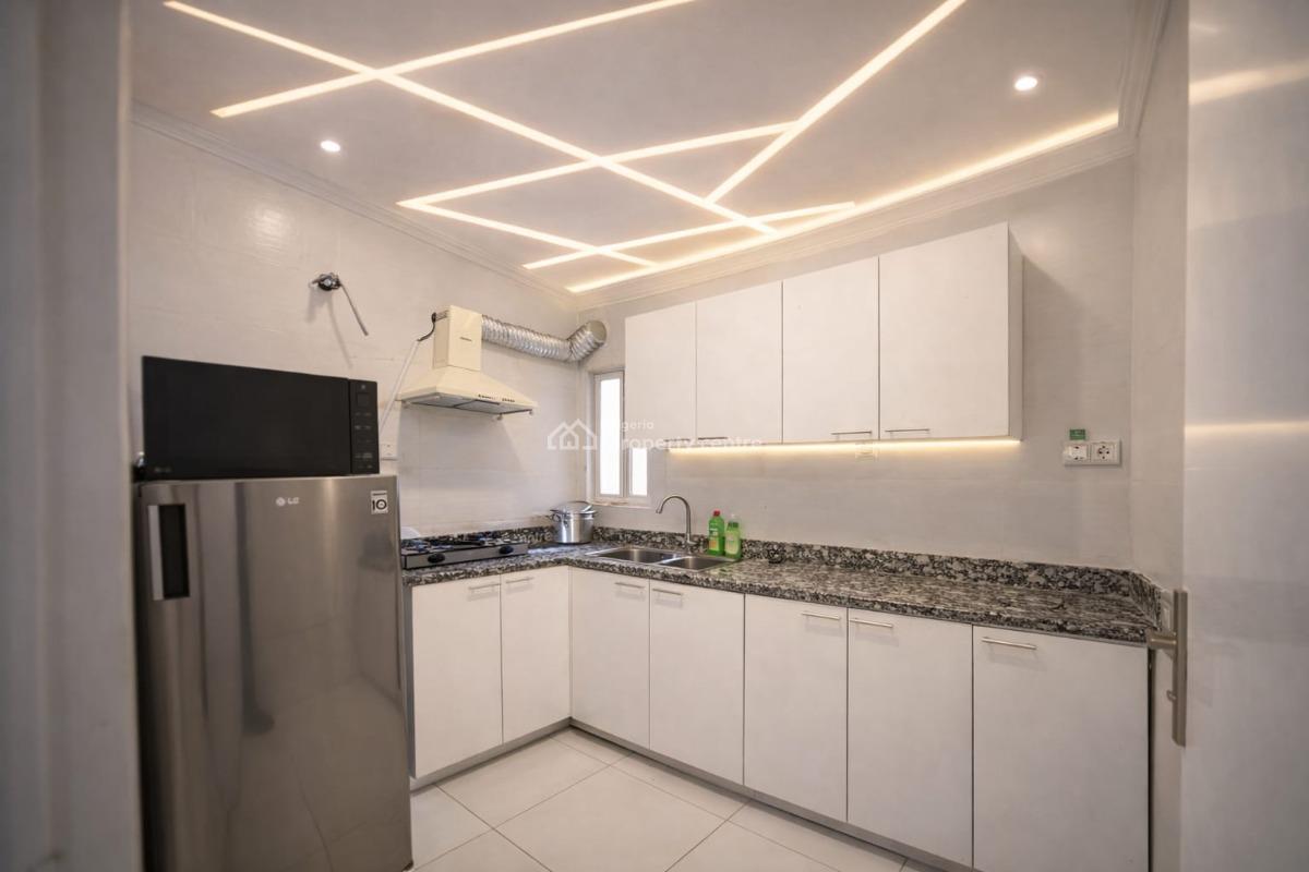Luxury and Furnished Two-bedroom Apartment, Admiralty Way, Lekki Phase 1, Lekki, Lagos, Flat / Apartment for Rent