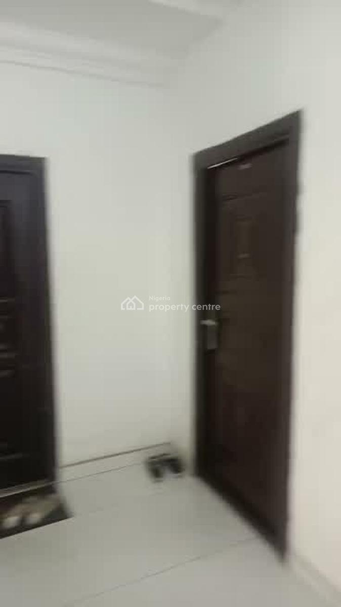Upstairs Self Contain Off Ligali Ayorinde Victoria Island, Off Legali Ayorinde, Victoria Island (vi), Lagos, Self Contain (single Rooms) for Rent