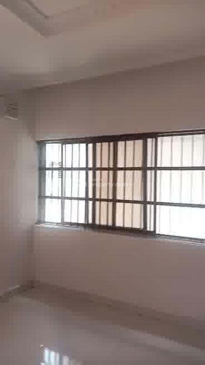 Upstairs Self Contain Off Ligali Ayorinde Victoria Island, Off Legali Ayorinde, Victoria Island (vi), Lagos, Self Contain (single Rooms) for Rent