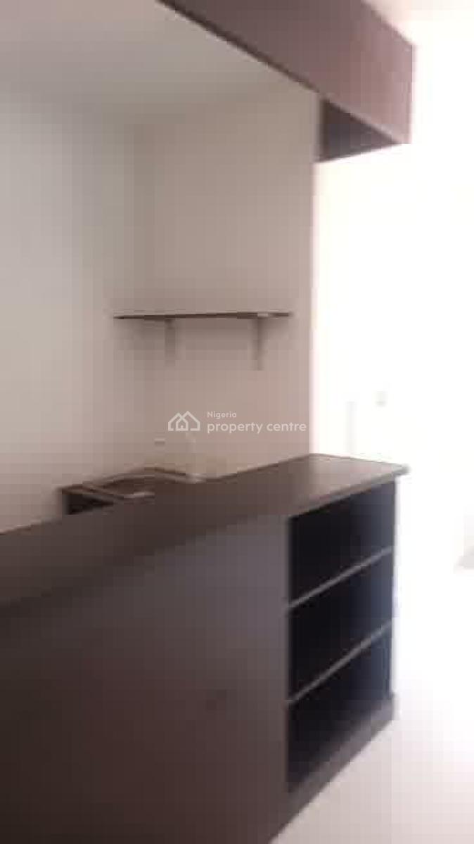 Upstairs Self Contain Off Ligali Ayorinde Victoria Island, Off Legali Ayorinde, Victoria Island (vi), Lagos, Self Contain (single Rooms) for Rent