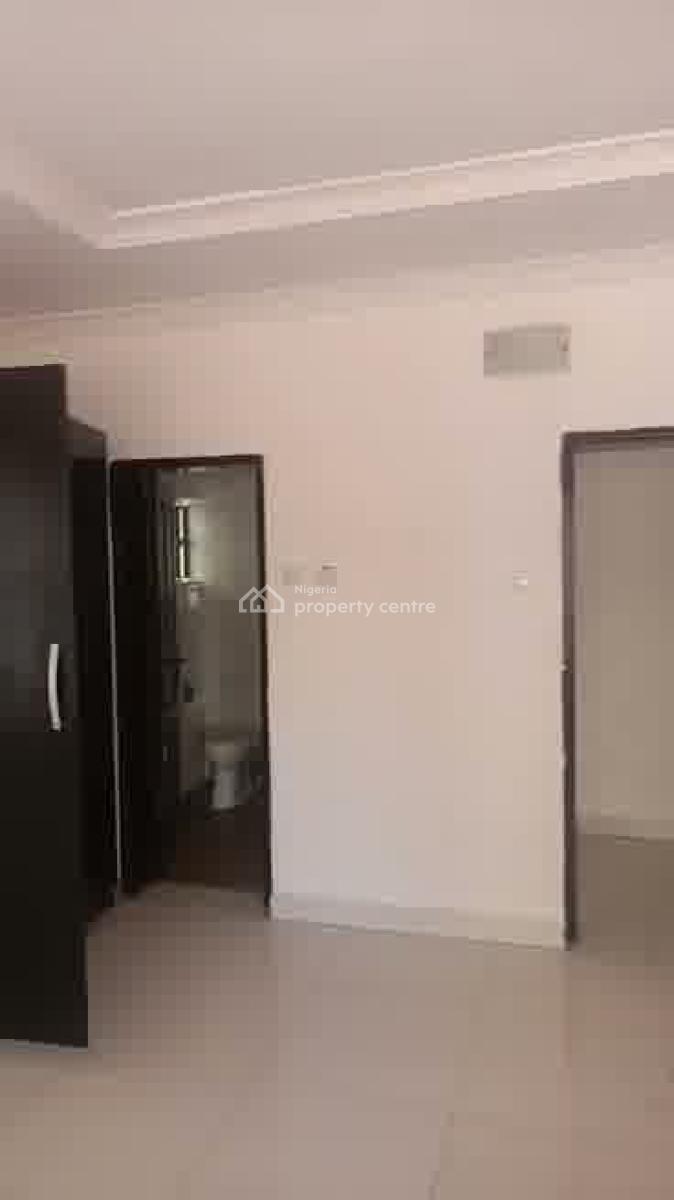 Upstairs Self Contain Off Ligali Ayorinde Victoria Island, Off Legali Ayorinde, Victoria Island (vi), Lagos, Self Contain (single Rooms) for Rent