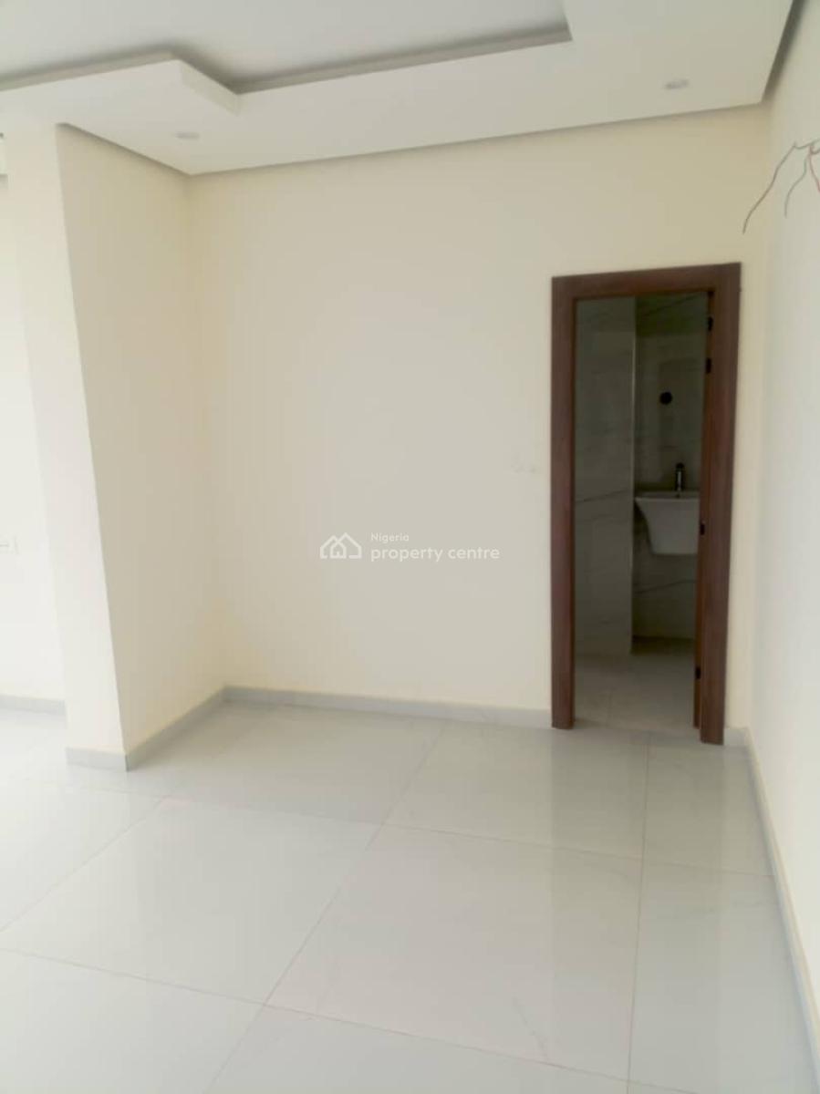 Luxury and Serviced 3 Bedrooms Penthouse in a Serene Area of Victoria, Victoria Island Lagos, Victoria Island (vi), Lagos, Flat / Apartment for Sale