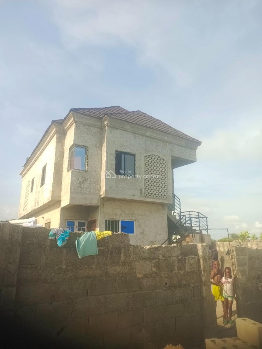 a Very Spacious Self Contain Under Renovation, Lafiaji, Lekki, Lagos, Self Contain (single Rooms) for Rent