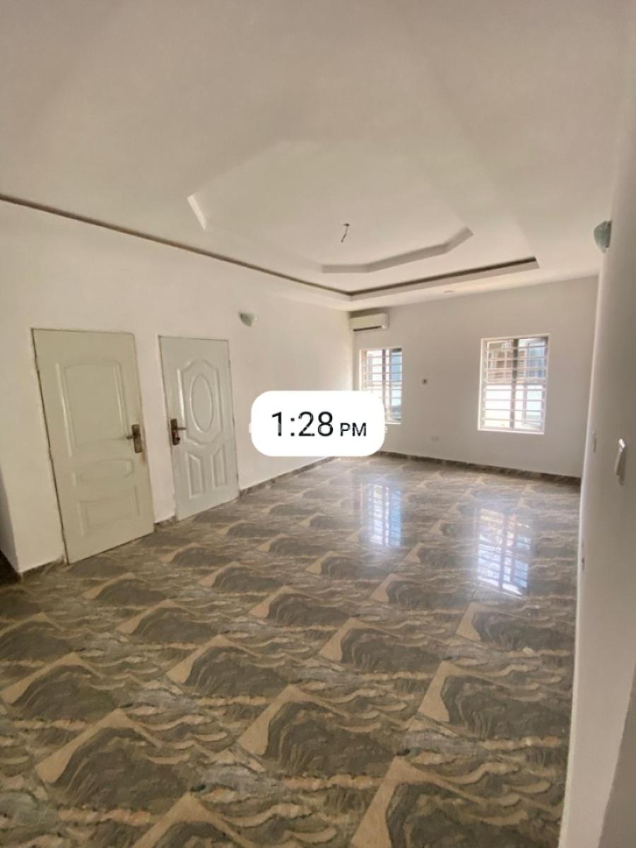 Fully Serviced 2 Bedroom Flat Up Floor, Lekki County, Lekki, Lagos, Flat / Apartment for Rent