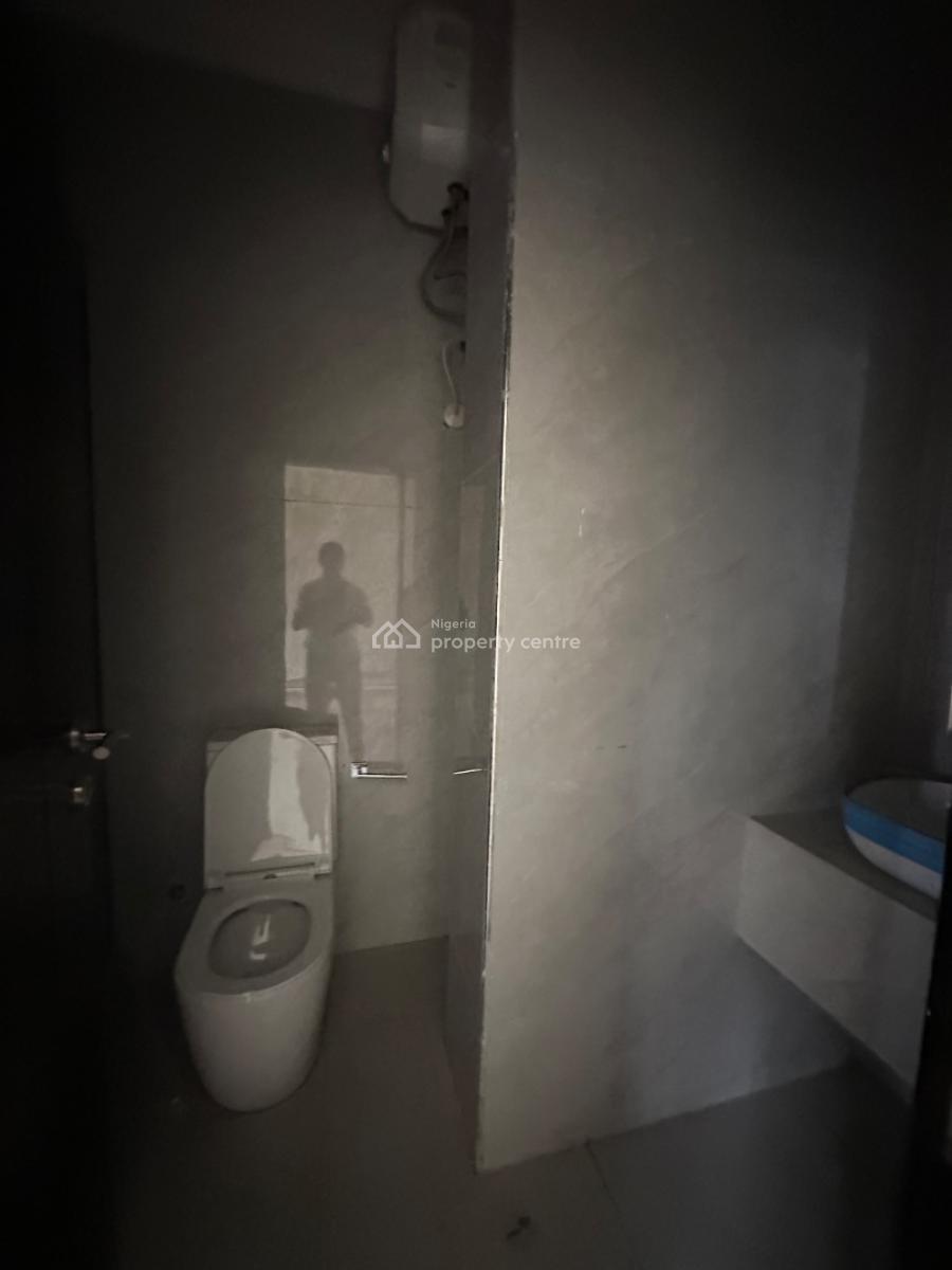 3bedroom Apartment, Lekki Phase 1, Lekki, Lagos, Flat / Apartment for Rent