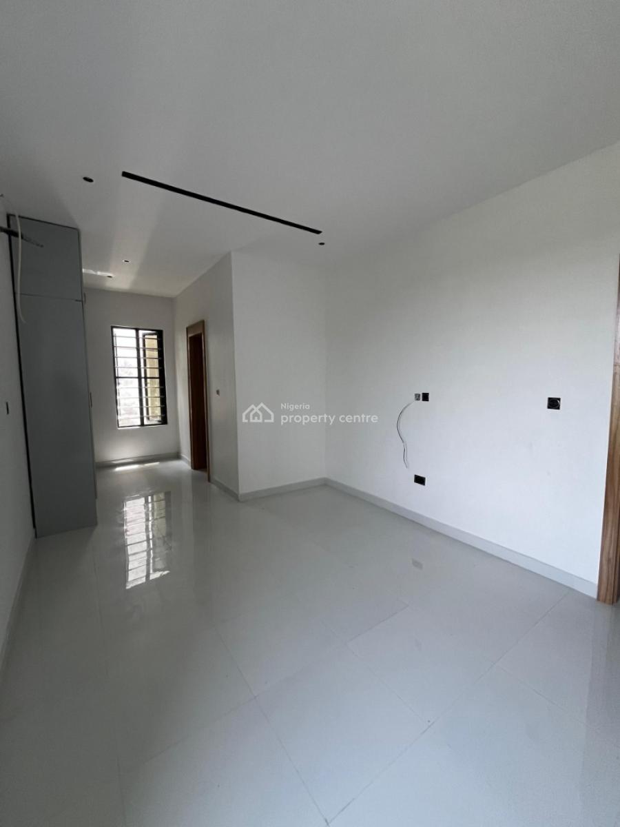 4 Bedrooms Terrace Duplex, Lekky County, Lekki, Lagos, Terraced Duplex for Sale