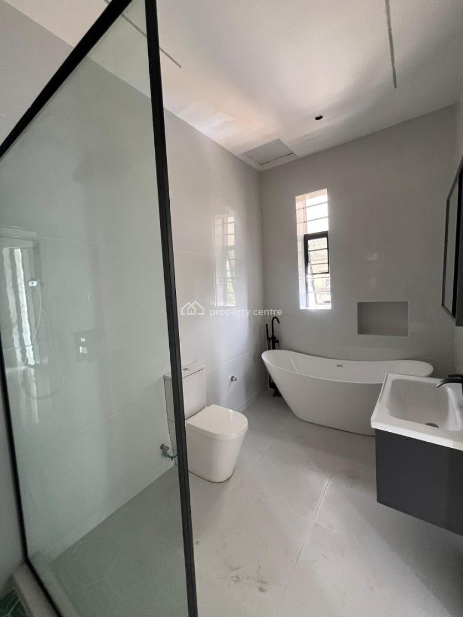 4 Bedrooms Terrace Duplex, Lekky County, Lekki, Lagos, Terraced Duplex for Sale