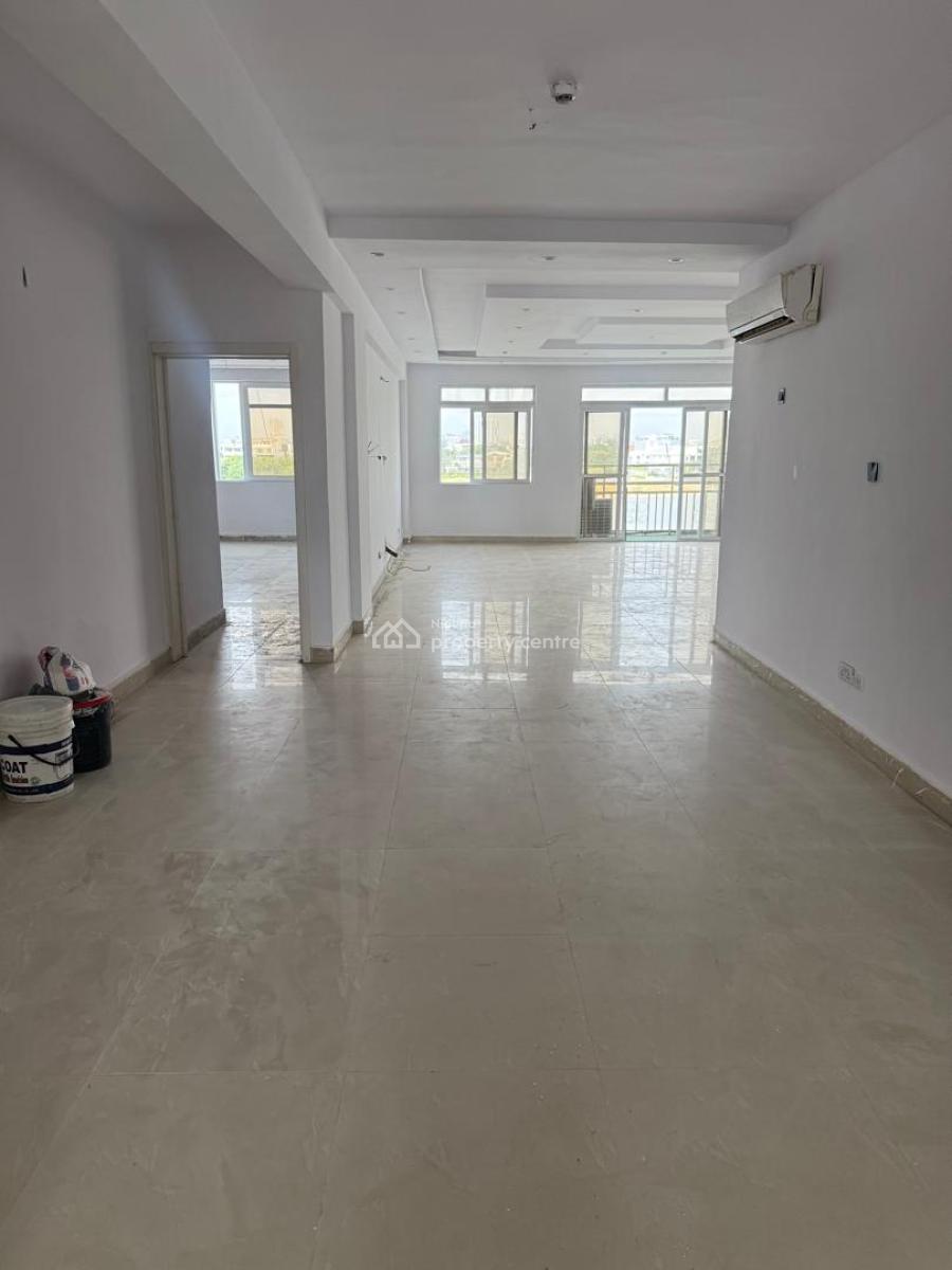 Fully Serviced 3-bedroom Flat Off Admiralty, Off Admiralty, Lekki Phase 1, Lekki, Lagos, Flat / Apartment for Rent