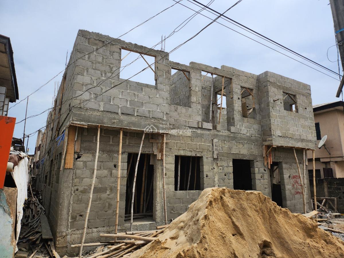 Lease 21years One-bedroom Apartment Mini Flat  ₦20,000,000, Anuoluwapo Street Akoka Yaba., Akoka, Yaba, Lagos, Mini Flat (room and Parlour) for Sale