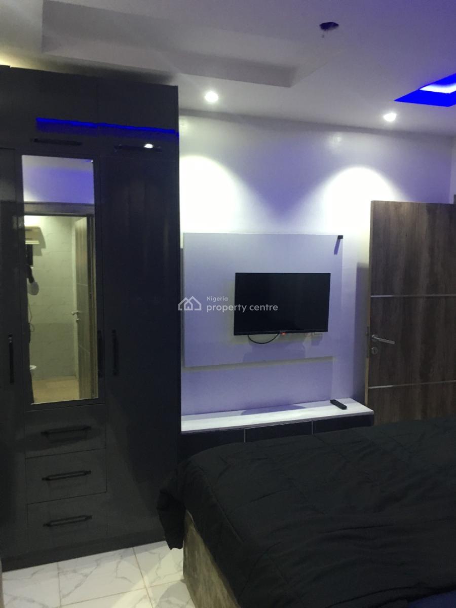 Fully Furnished 2bedrooms Flat with Snooker, Off Ebute Ibeshe Road, Ebute, Ikorodu, Lagos, Flat / Apartment Short Let